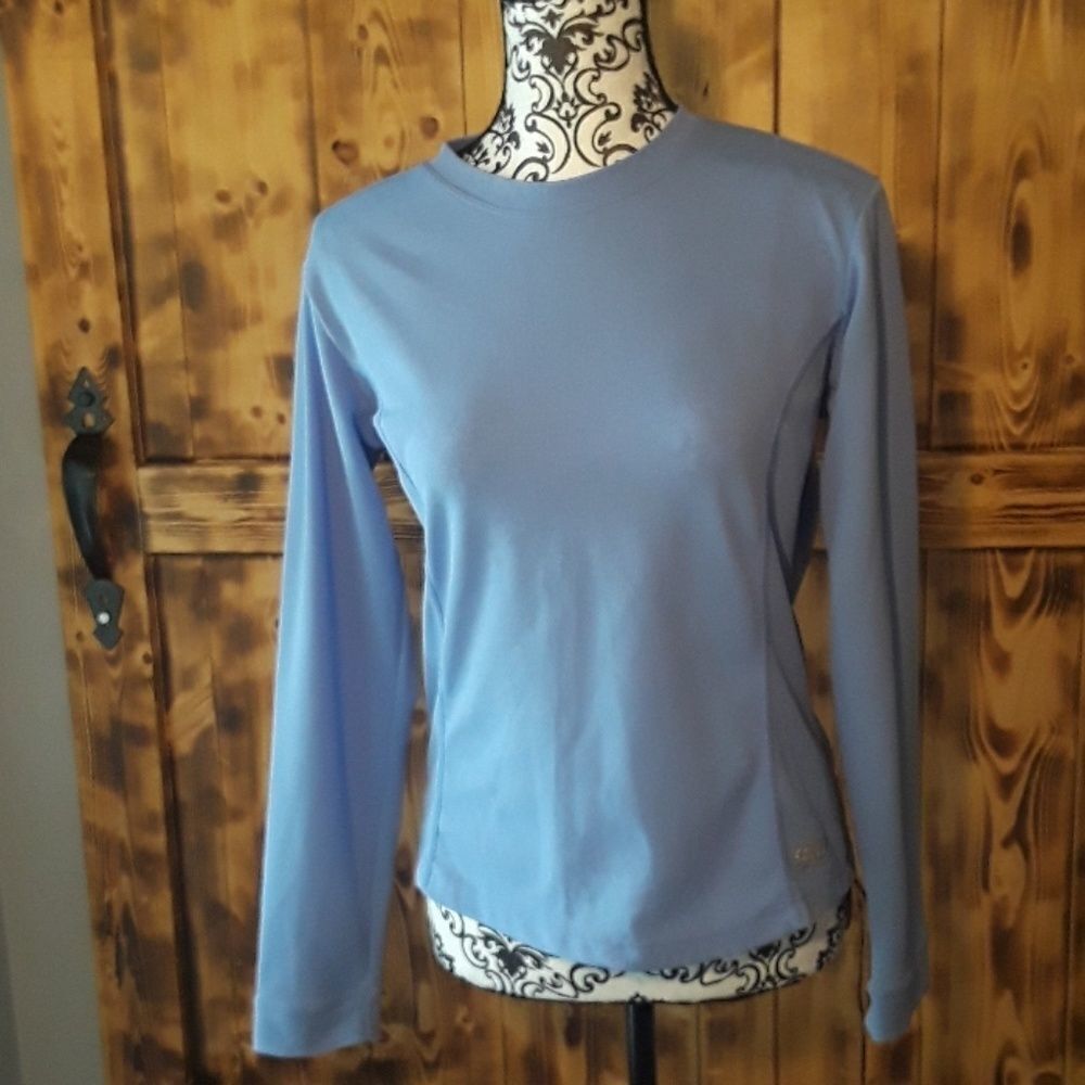 8/$20 Saucony Blue L Athletic Top